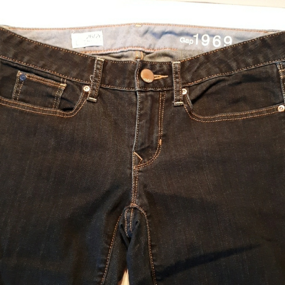 Gap size 2 / 26waist